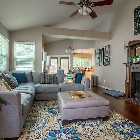 Comfortable, Family And Business Friendly 2Bd/2Ba House In North Austin Dış mekan fotoğraf