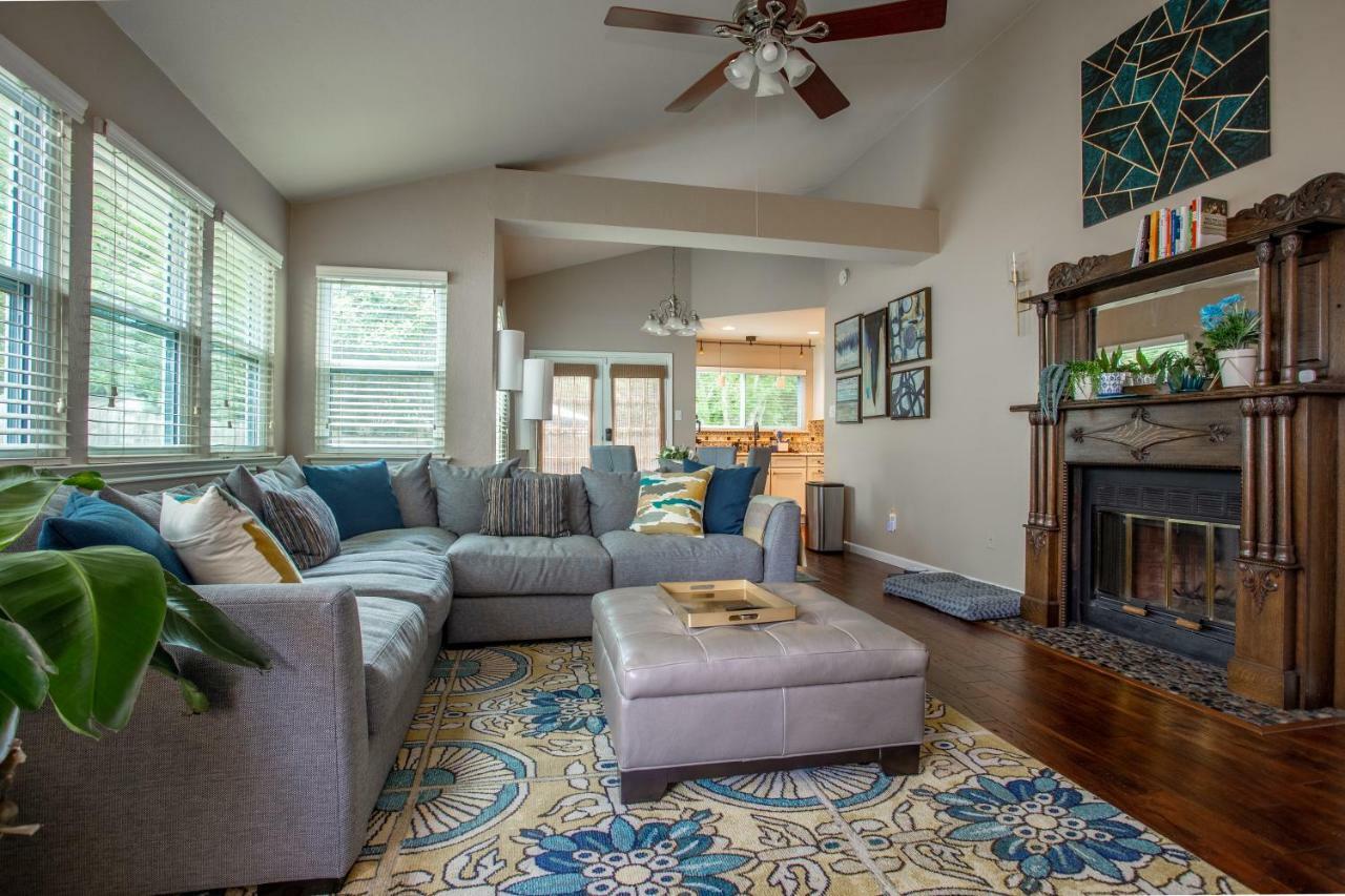 Comfortable, Family And Business Friendly 2Bd/2Ba House In North Austin Dış mekan fotoğraf